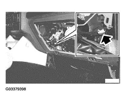 G03379398