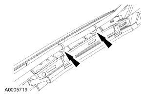 G04659704