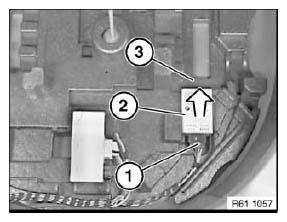G04957644
