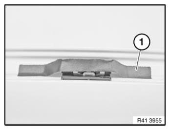 G08476105