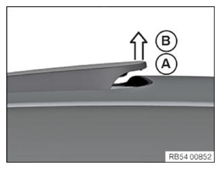 G09880816