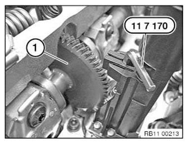 G11176582